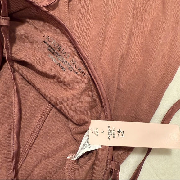 Victoria’s Secret dress - Picture 4 of 5